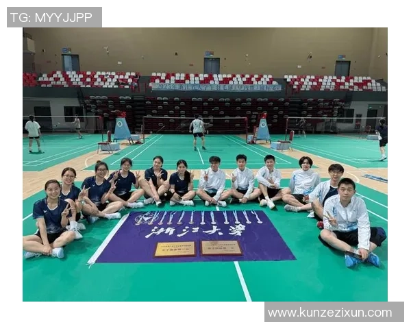 杭州羽毛球队在全国锦标赛积分榜上以84分稳居第一名表现出色