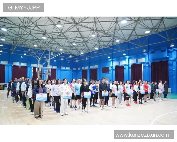 重庆羽毛球队在全国团队协作排行榜中荣获第六名展现出卓越实力与团队精神